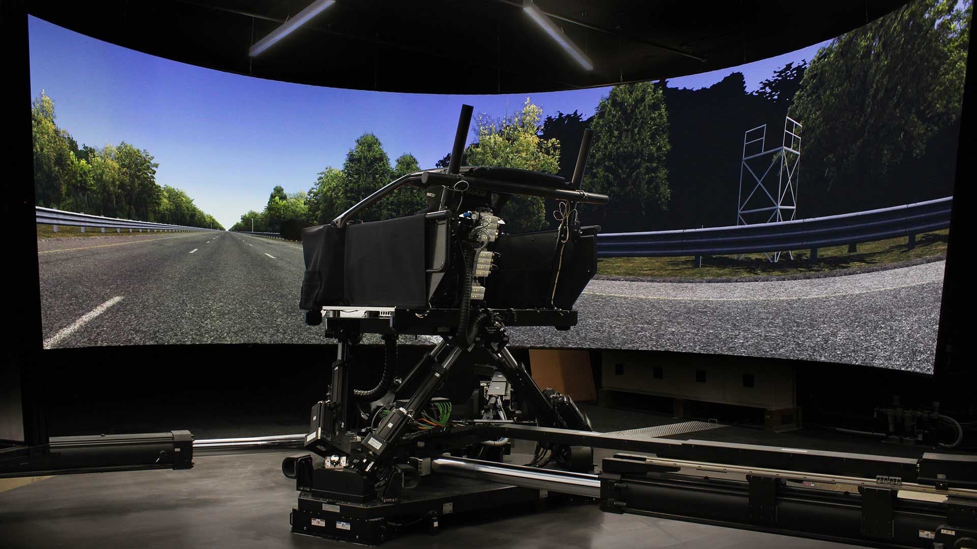 SimCenter Detroit DiM 250 simulator from VI-grade